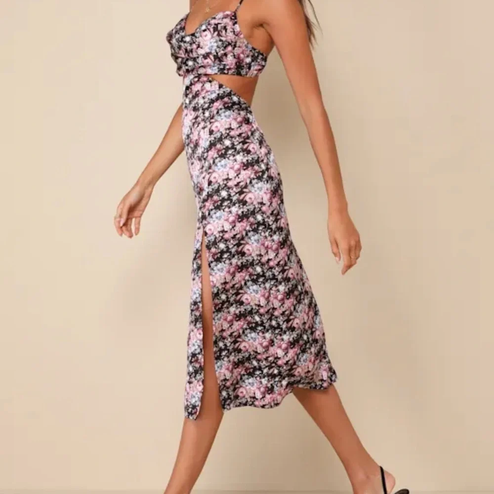 Lulus Unreal Charisma Black Floral Print Satin Cutout Midi Dress - Size L